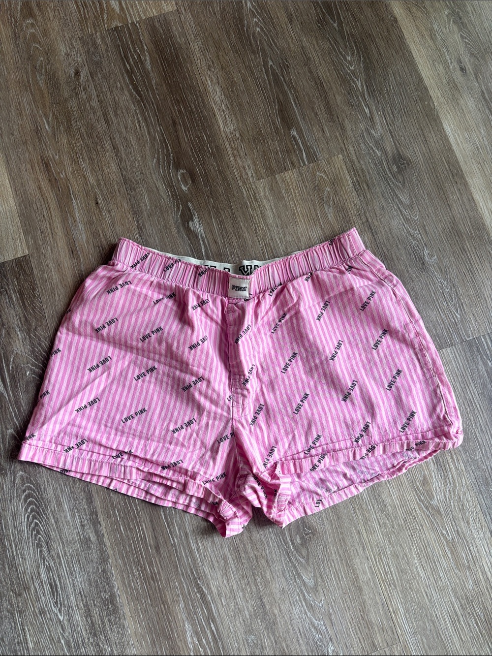 Boxer sleep shorts